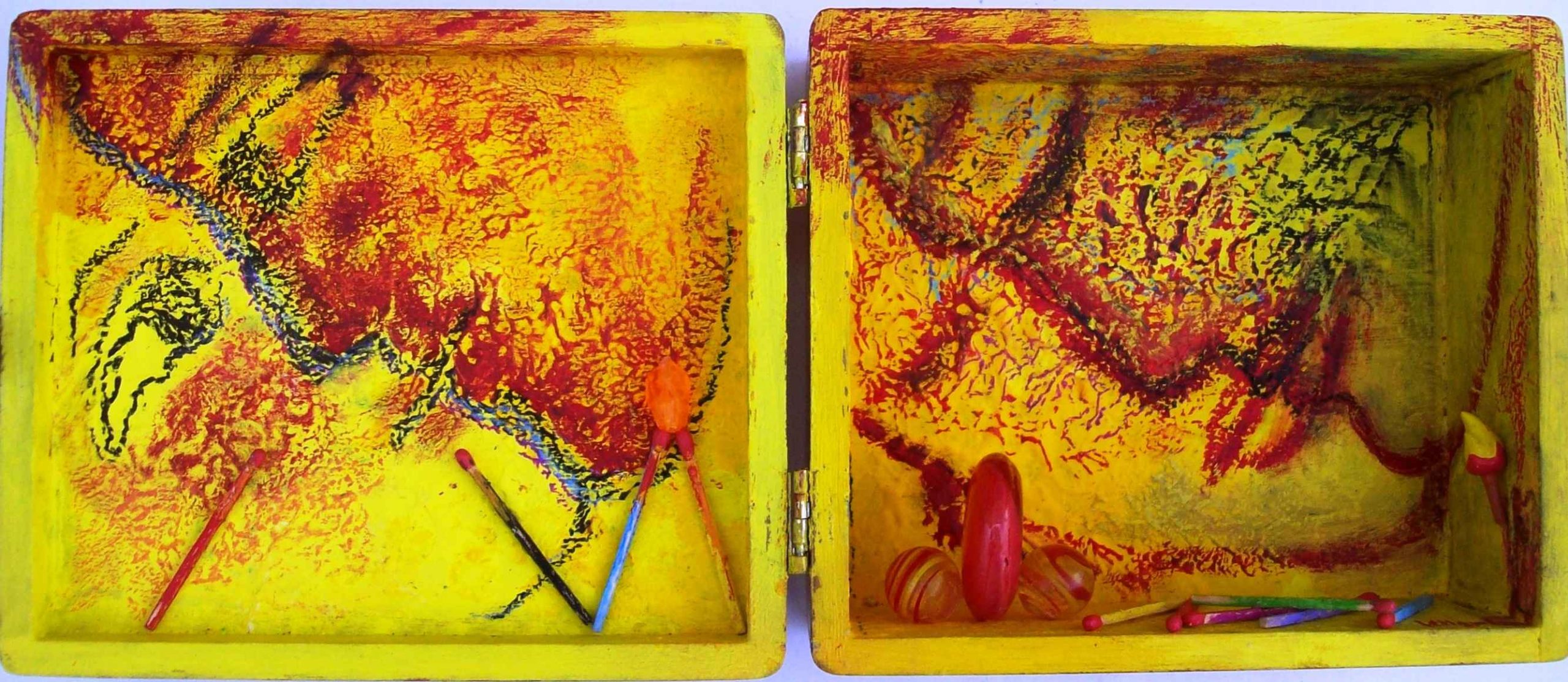 WP_Kids in the Box Embrasement (Flashover) H 13 X L 31 X P 5 cm Boîte en bois jpg