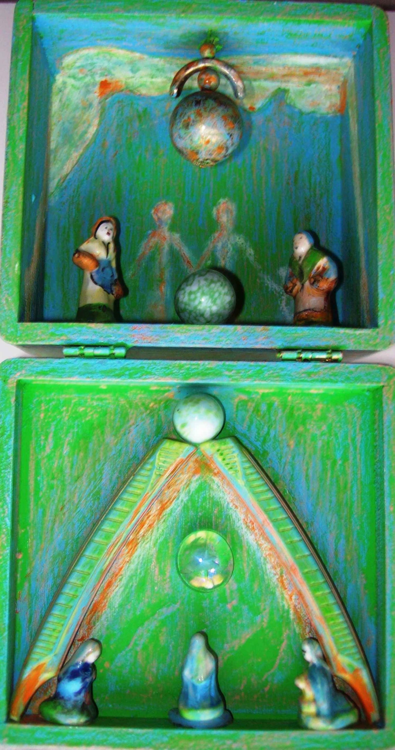 WP_Kids in the Box Goddess Mother H 24 X L 12,5 X P 5,3 cm Boîte en bois jpg